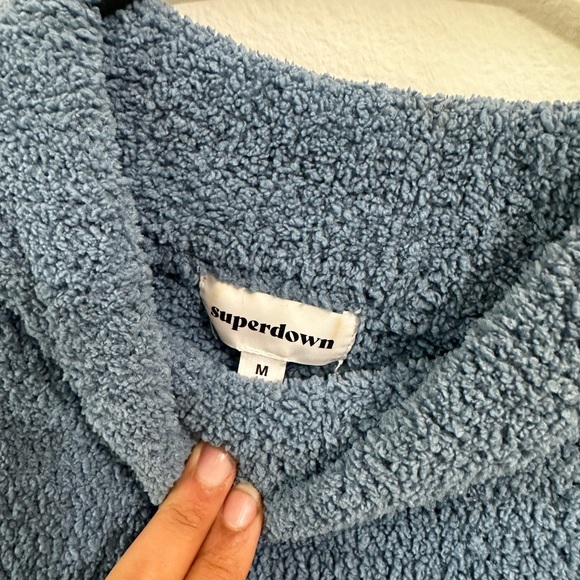 Super down comfy sweater - Picture 2 of 2